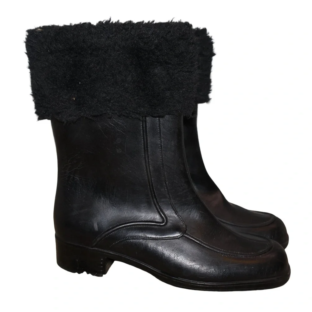 Vintage‎ 70s Waterproof black rain boots. Size 6